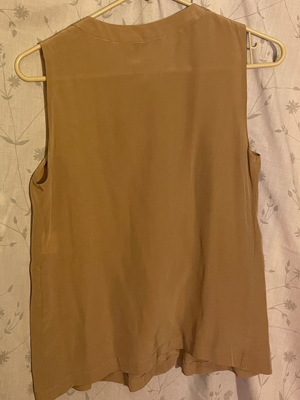 Sandro Taupe Sleeveless Pleated Bow-Front Camisole - Picture 4 of 4